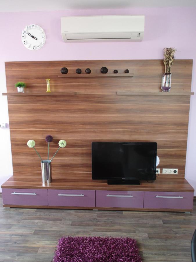 Alpha Apartman Sarvar Room photo